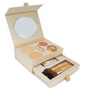 Can Bath & Unwind help my makeup phobia?